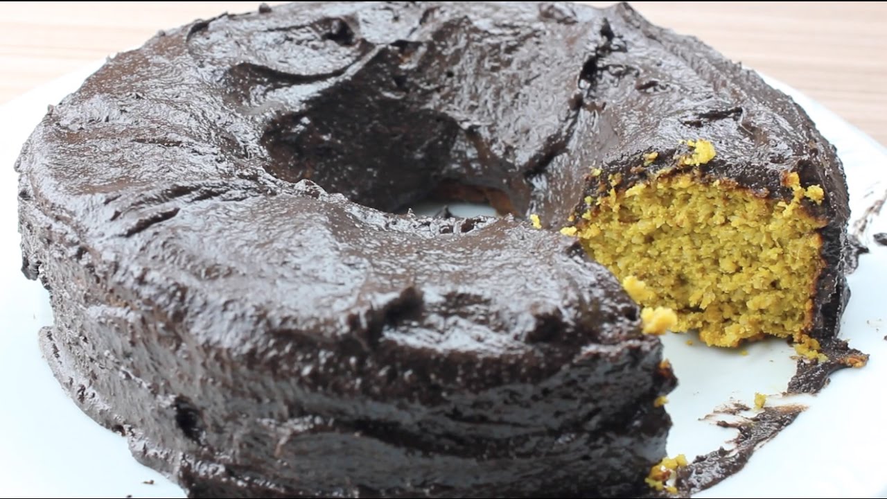 Bolo de Cenoura Fit com Chocolate