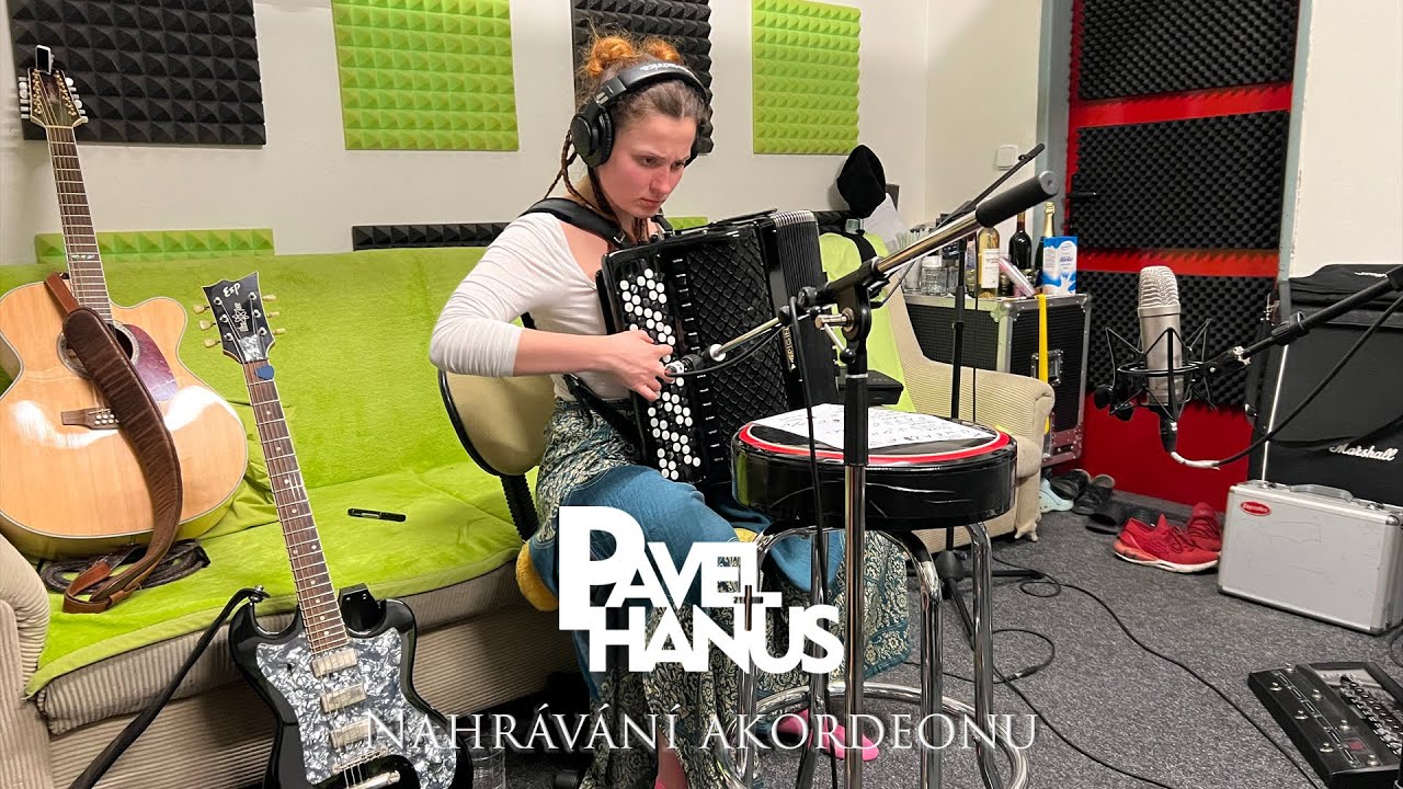 Pavel Hanus - Nahrávání akordeonu do nové písničky