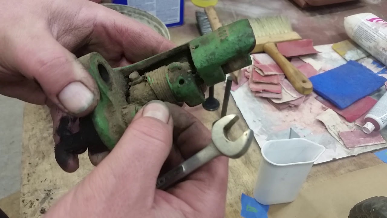 John Deere 1 1/2 hp hit miss engine rebuild series episode two