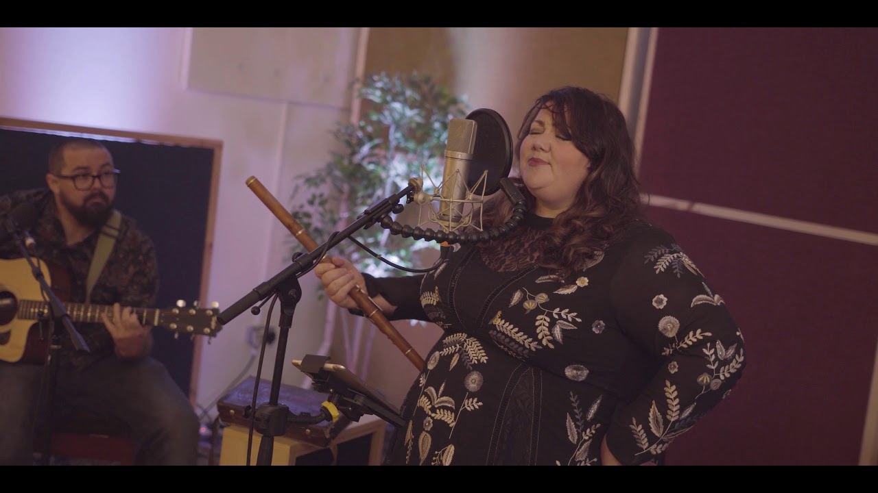 Ríoghnach Connolly - Westlin' Winds