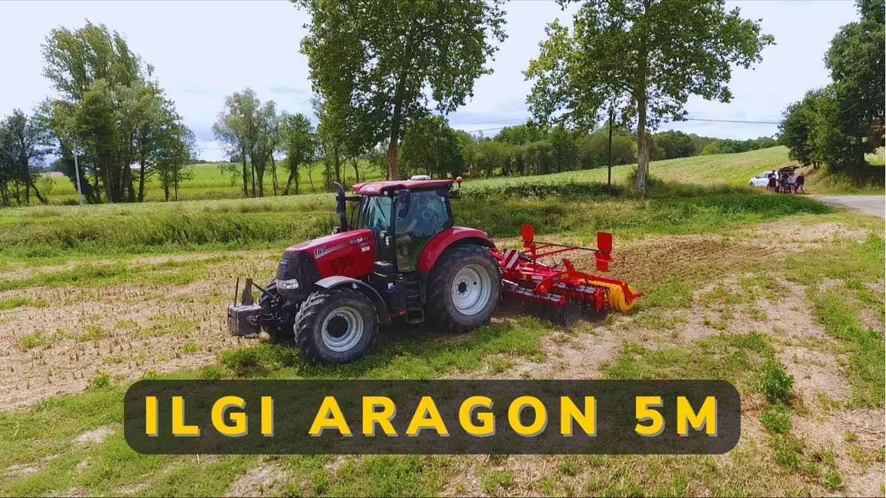 Le Premier Déchaumeur à Disques Indépendants ILGI ARAGON 5m avec un PUMA 165 dans le GERS, mai 2023