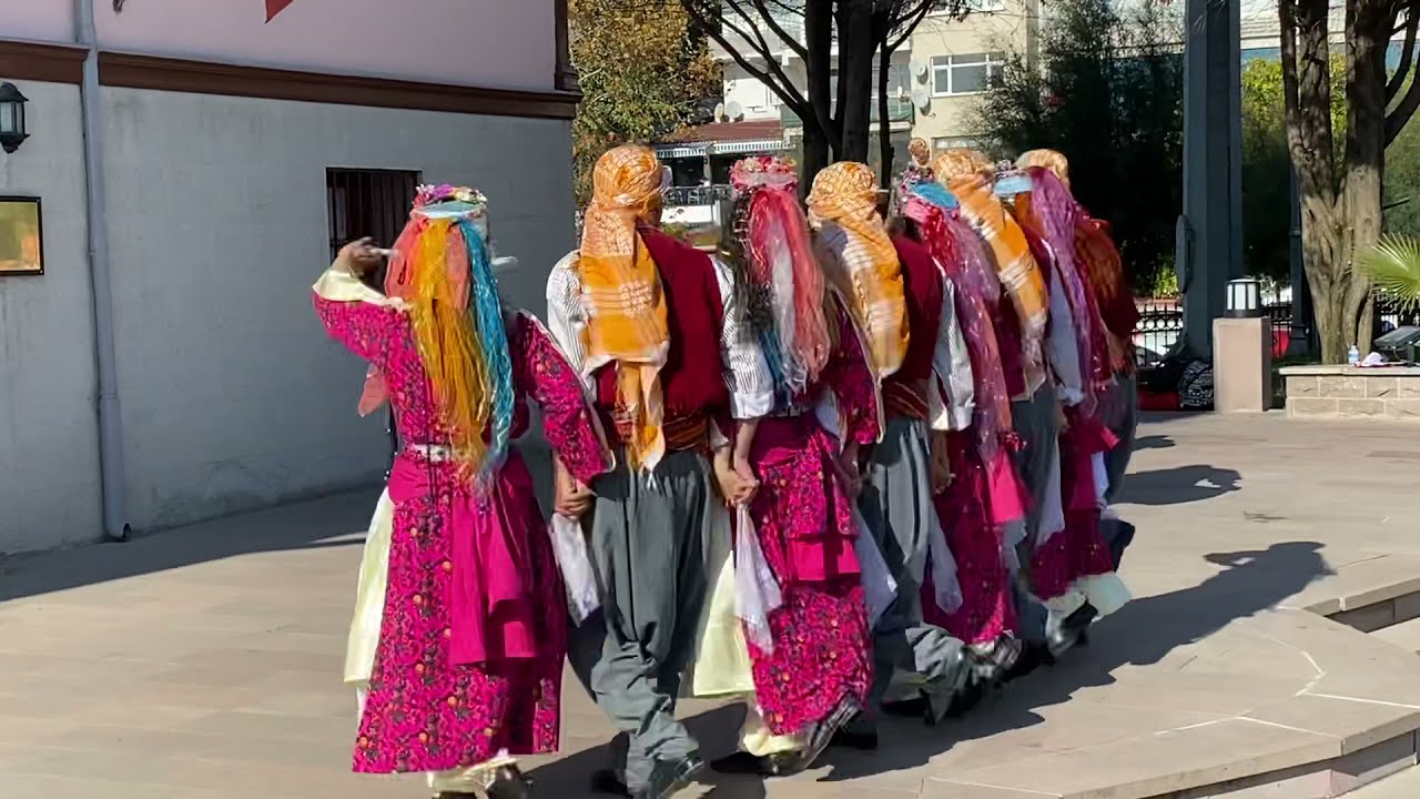 Gaziantep Yöresi Halk Oyunu l Türk Folklor Kurumu
