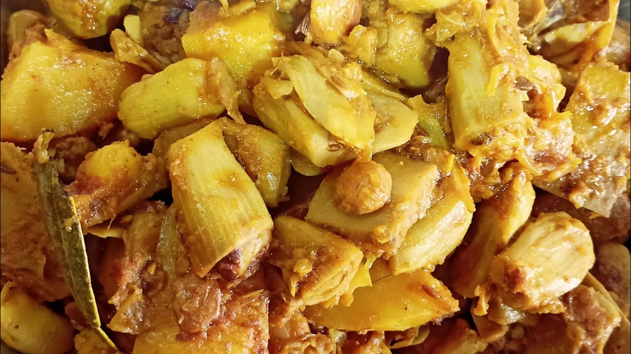   Bengali Style Enchor  |  Spicy Raw Jackfruit Curry Recipe 