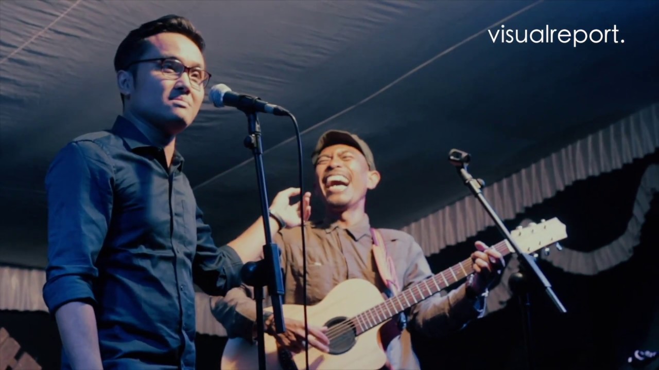 Iksan Skuter ft Ronald - Tanah Nurani (Live at Kayutangan)