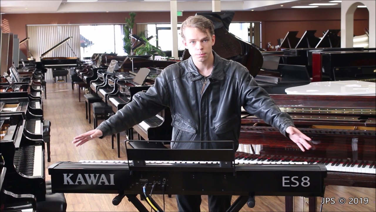 Kawai ES8 Review (internal speakers vs Roland amp