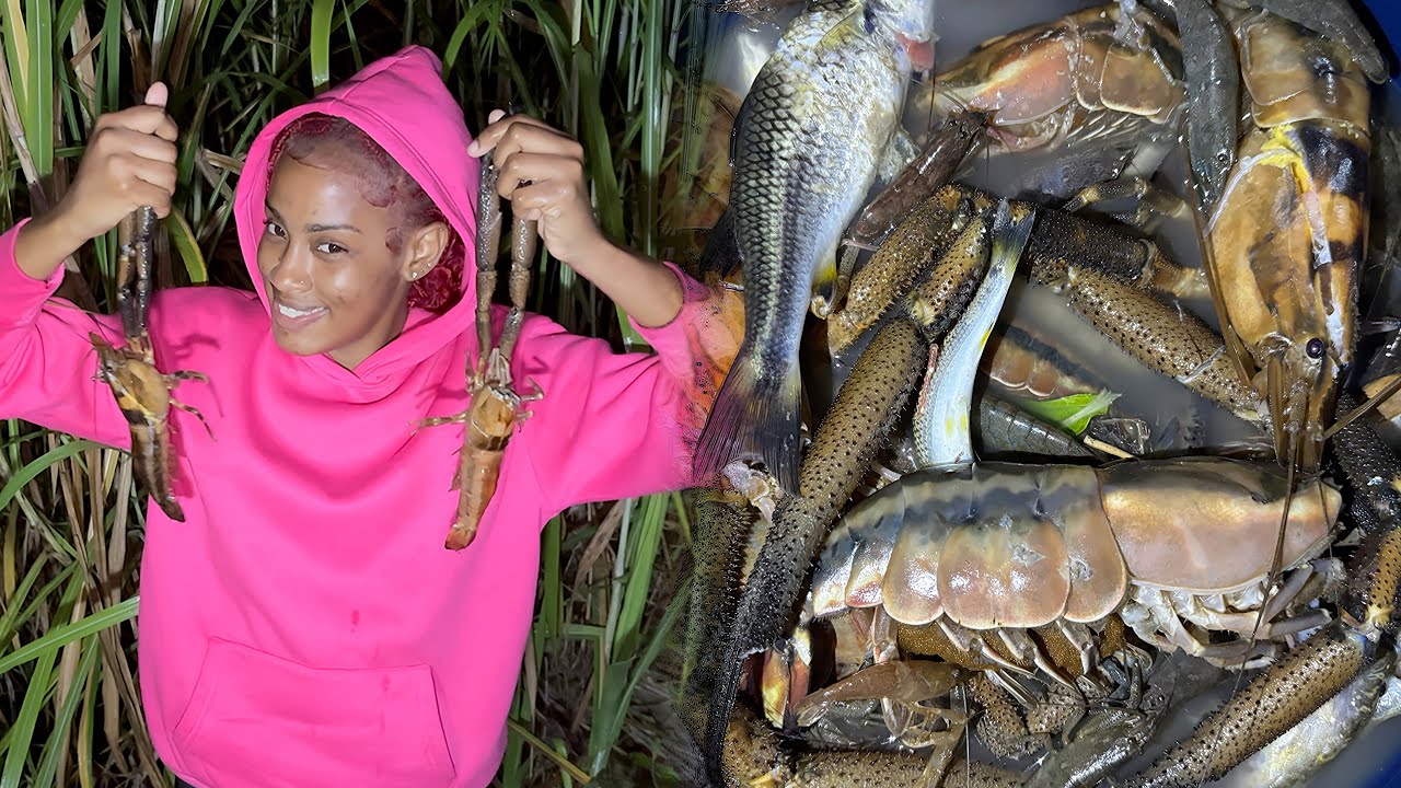 Jamaican Girl Hunting Giant Crayfish With Her Friends