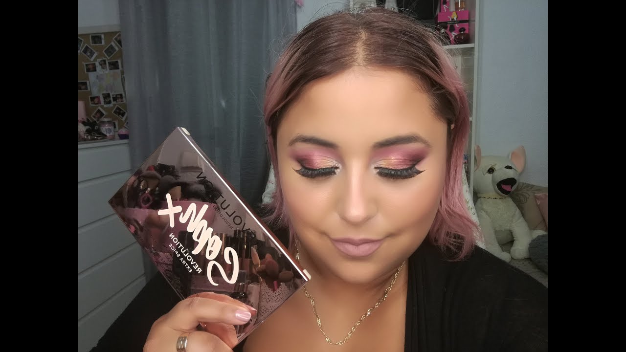 Review + Look Soph X Extra Spice Makeup Revolution