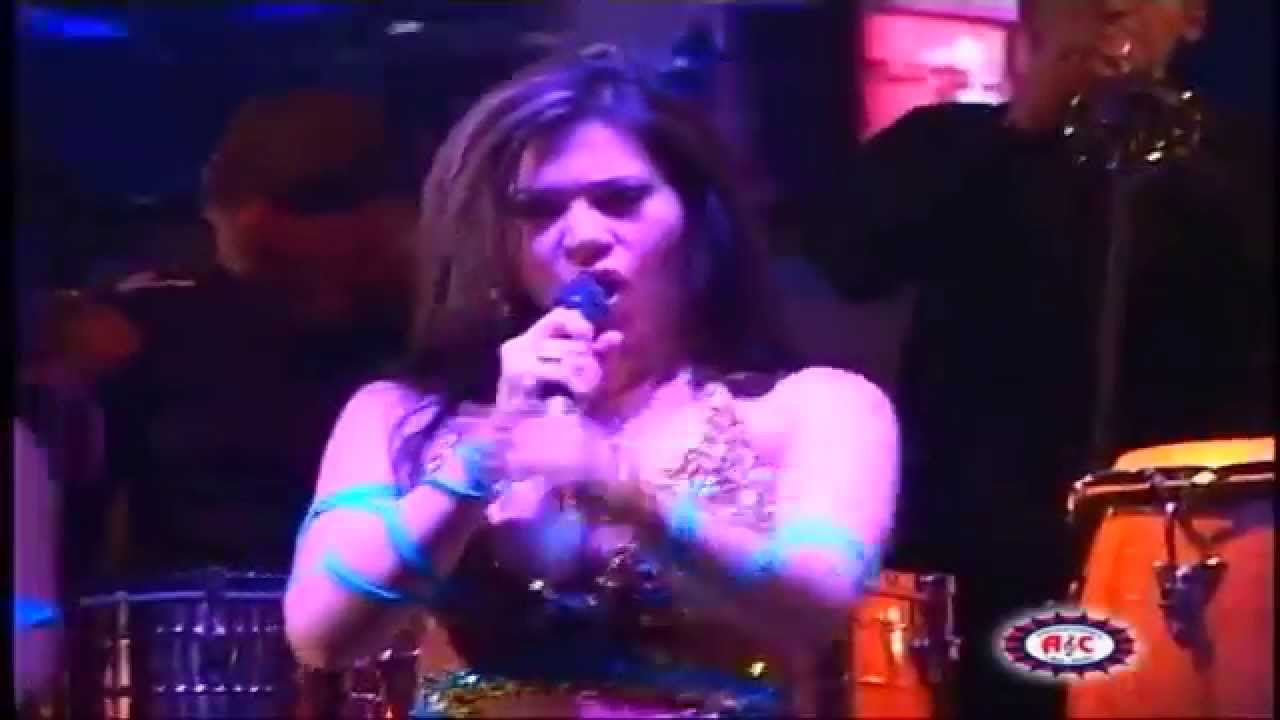 Alejandra Pascucci y Ángeles de Fuego- Te Quiero Más