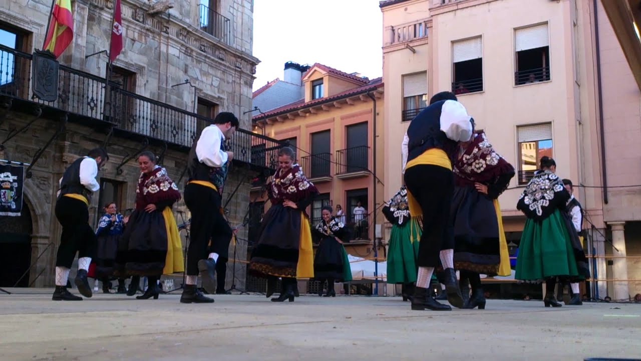 Fandango Oliventino ó Picoteao