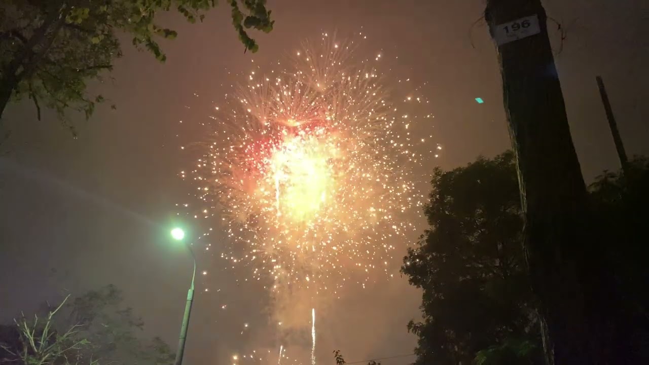 Pháo hoa 2026