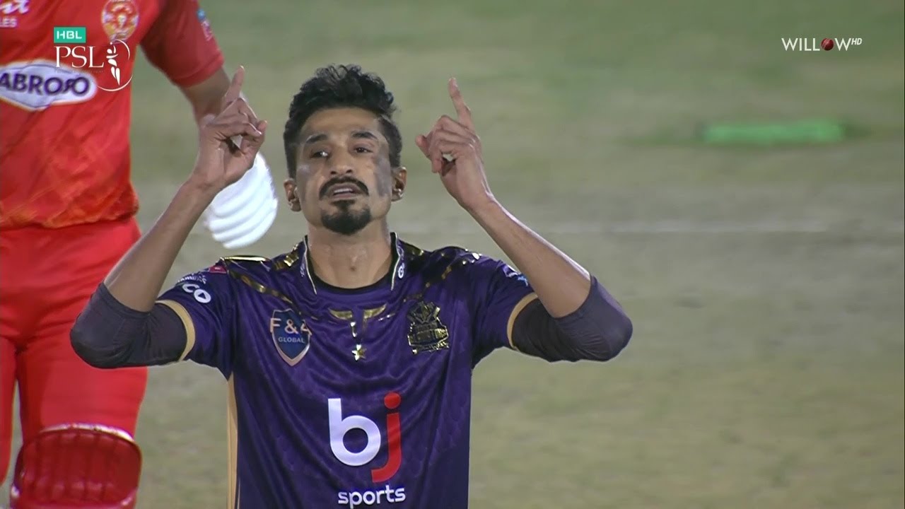 Umaid Asif 3 wickets vs Islamabad United| 21st Match - Islamabad United vs Quetta Gladiators