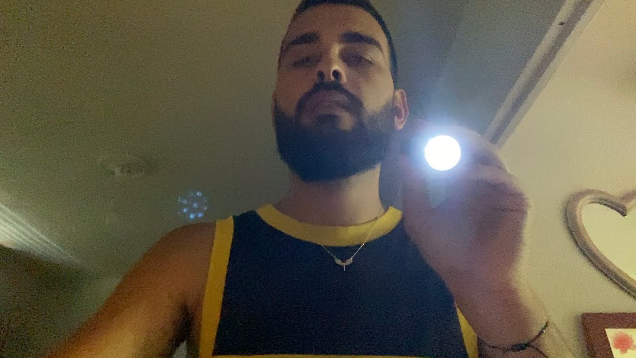 ASMR FOLLOW THE LIGHT 💡
