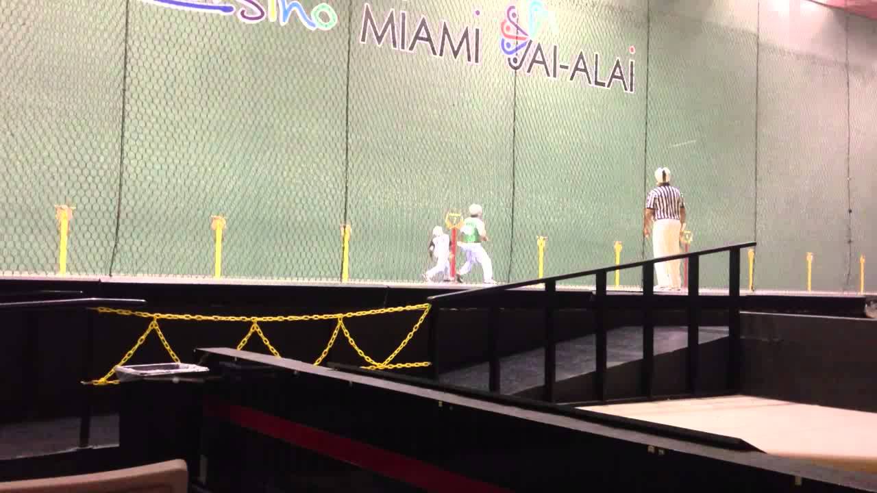 Rekalde/Lopez vs Goikoetxea/Duke 01-01-13 at Miami Jai Alai