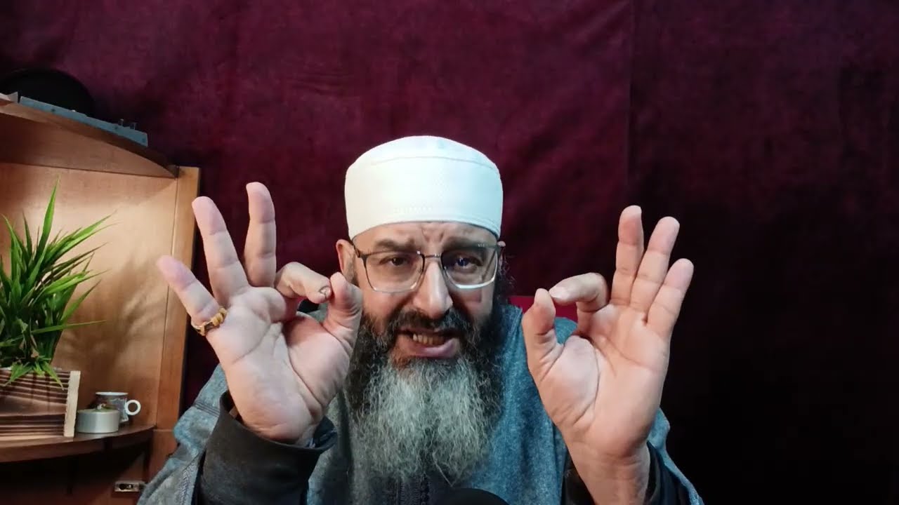 خدعوك فقالوا  هذا هو النرجسي/وعيٌ مزيّف يحول الأزواج إلى نرجسيين ويفرق بين المرأ و زوجه باسم التحرّر
