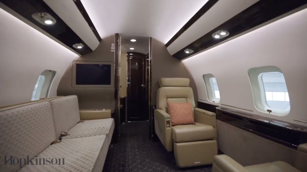 2009 Global Express XRS SN9246 C-GNRS