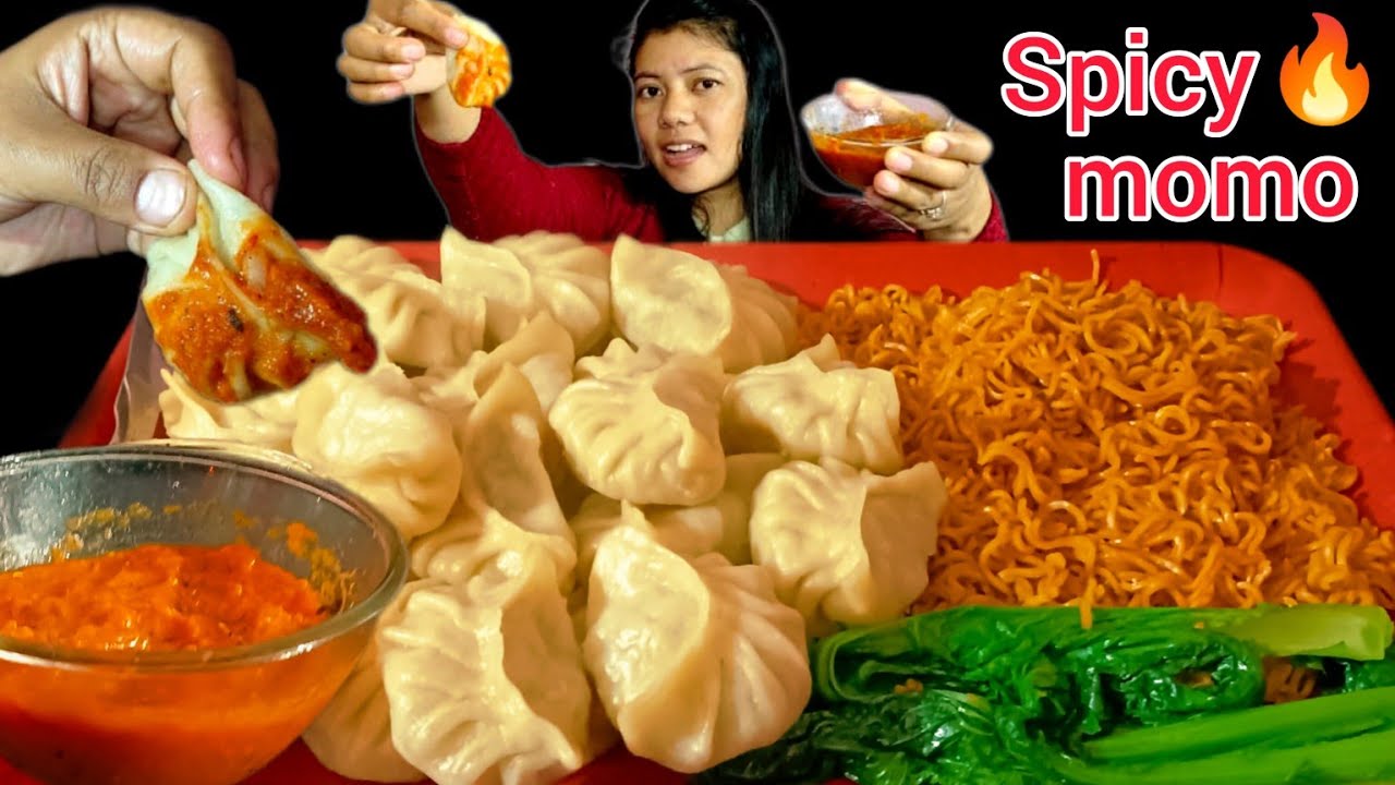 AKABARE NOODLES VEG MOMO SPICY CHUTNEY MUKBANG 