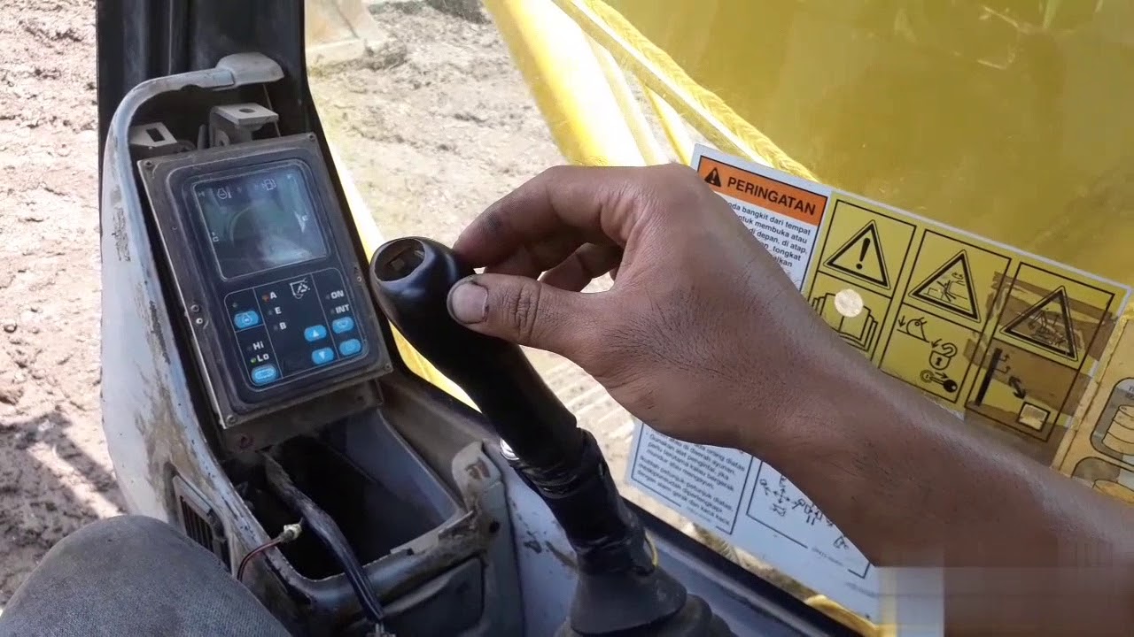 BELAJAR EXCAVATOR