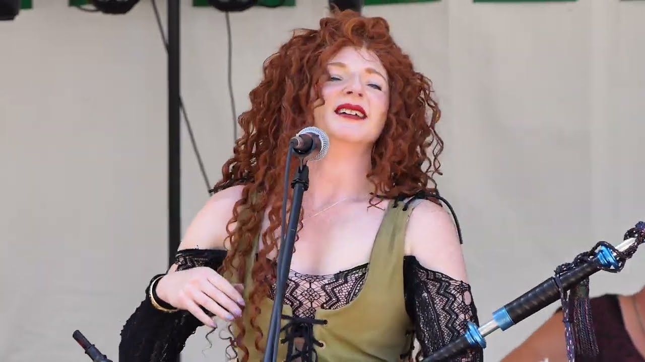 Celtica Nova Chelsea the Piper Blister in the Sun Violent Femmes Cover Mt Dora Scottish Highland