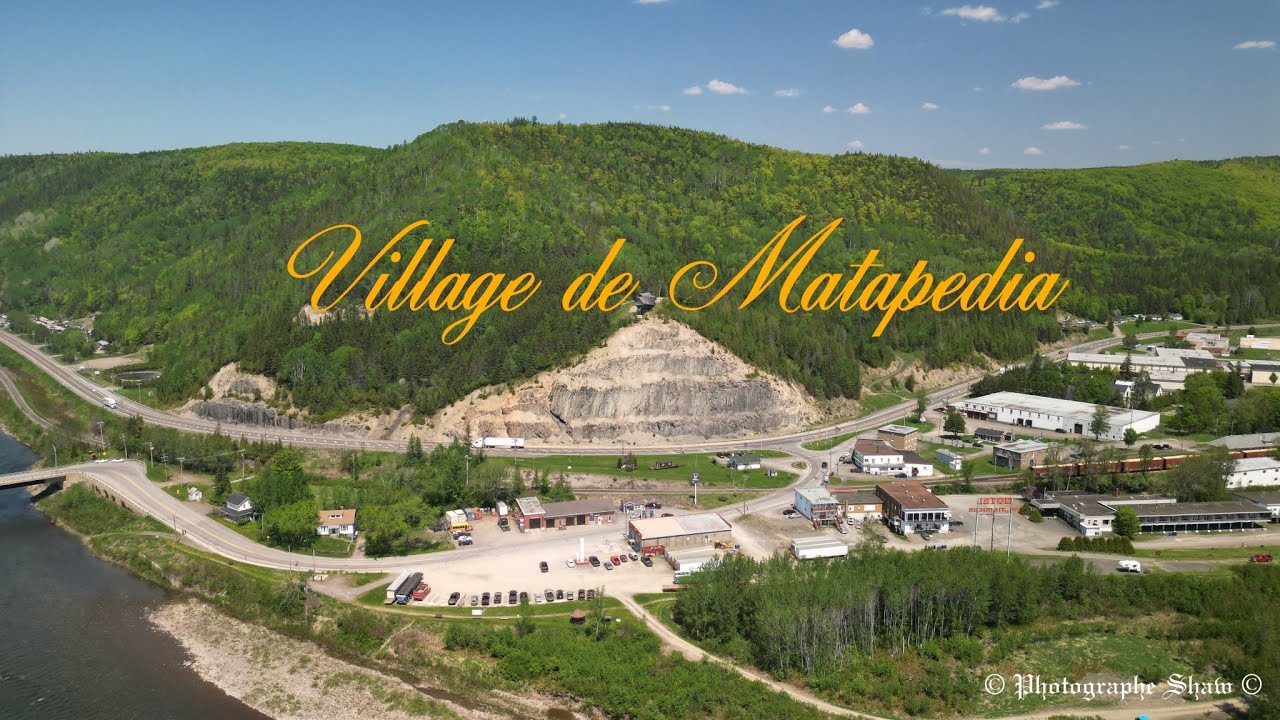 Village de Matapedia Gaspesie Québec Canada 🍁 Mavic Mini3 Pro ☀️