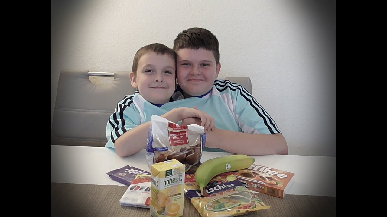 ✿ Челлендж СИАМСКИЕ БЛИЗНЕЦЫ Прикольный Челленж для Детей Conjoined Twin Challenge Funny Challenge