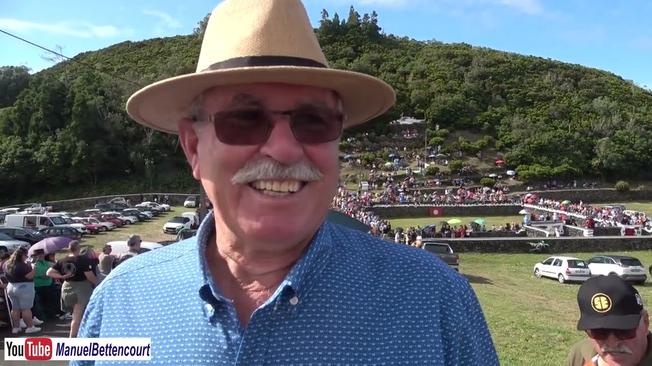 TOURADA, ENTREVISTAS e MUITA ANIMAÇÃO no PICO da SERRETA 15setº2025 ilha Terceira Açores