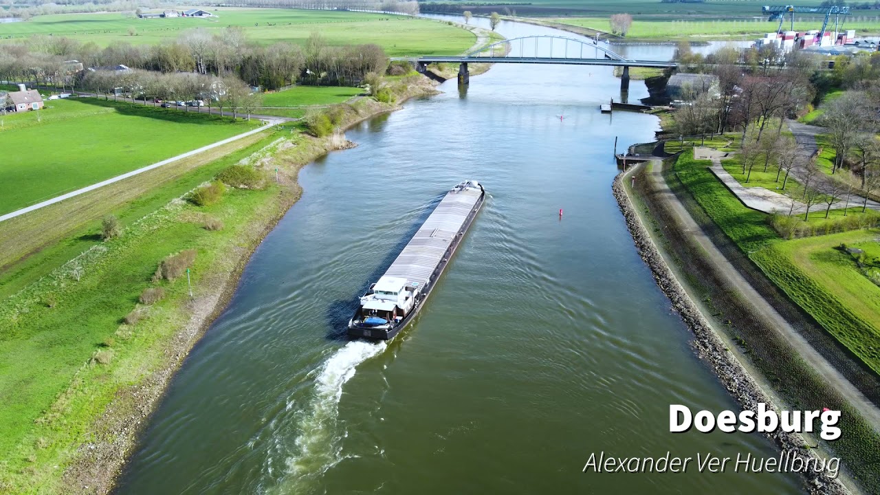 Doesburg, de IJssel in volgelvlucht