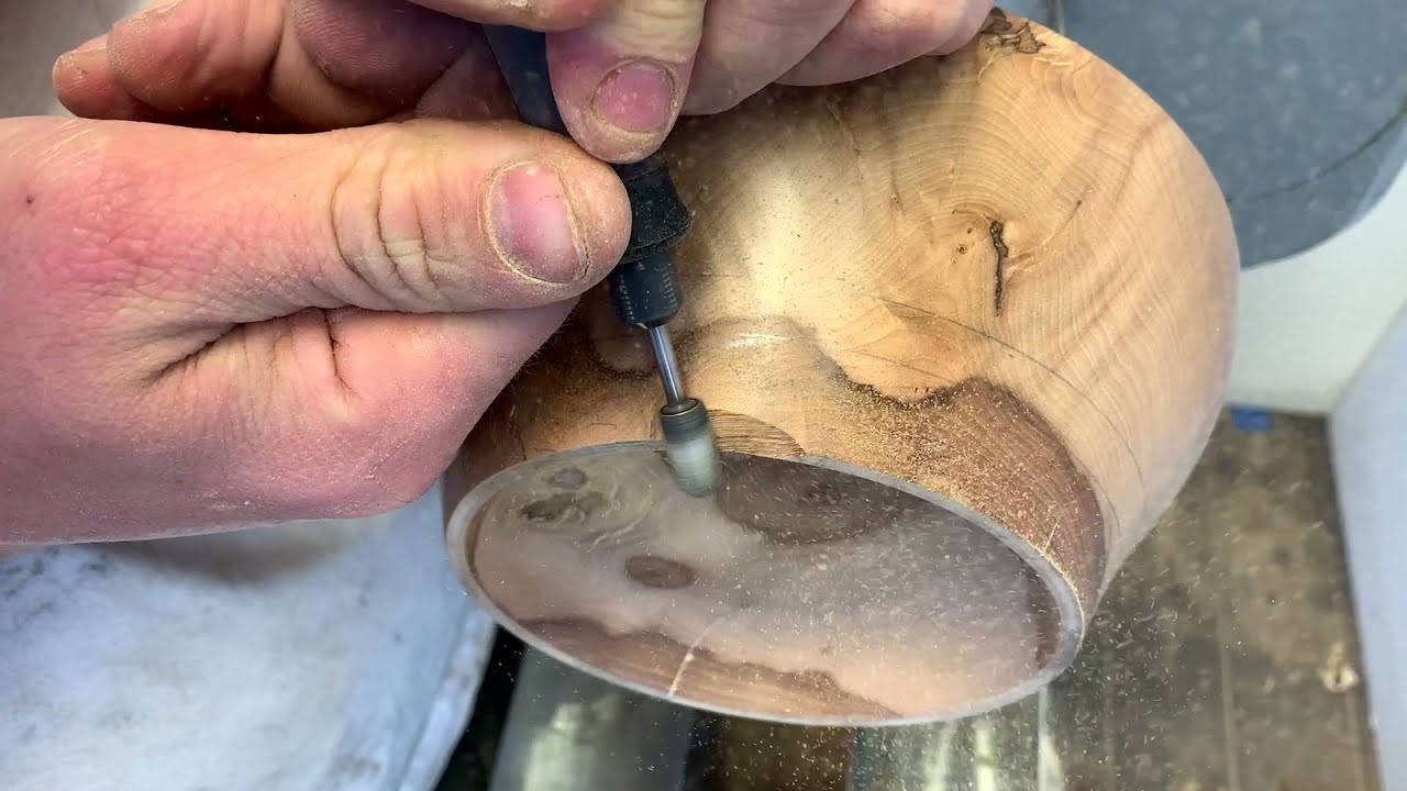 Woodturning | The Apple Burl