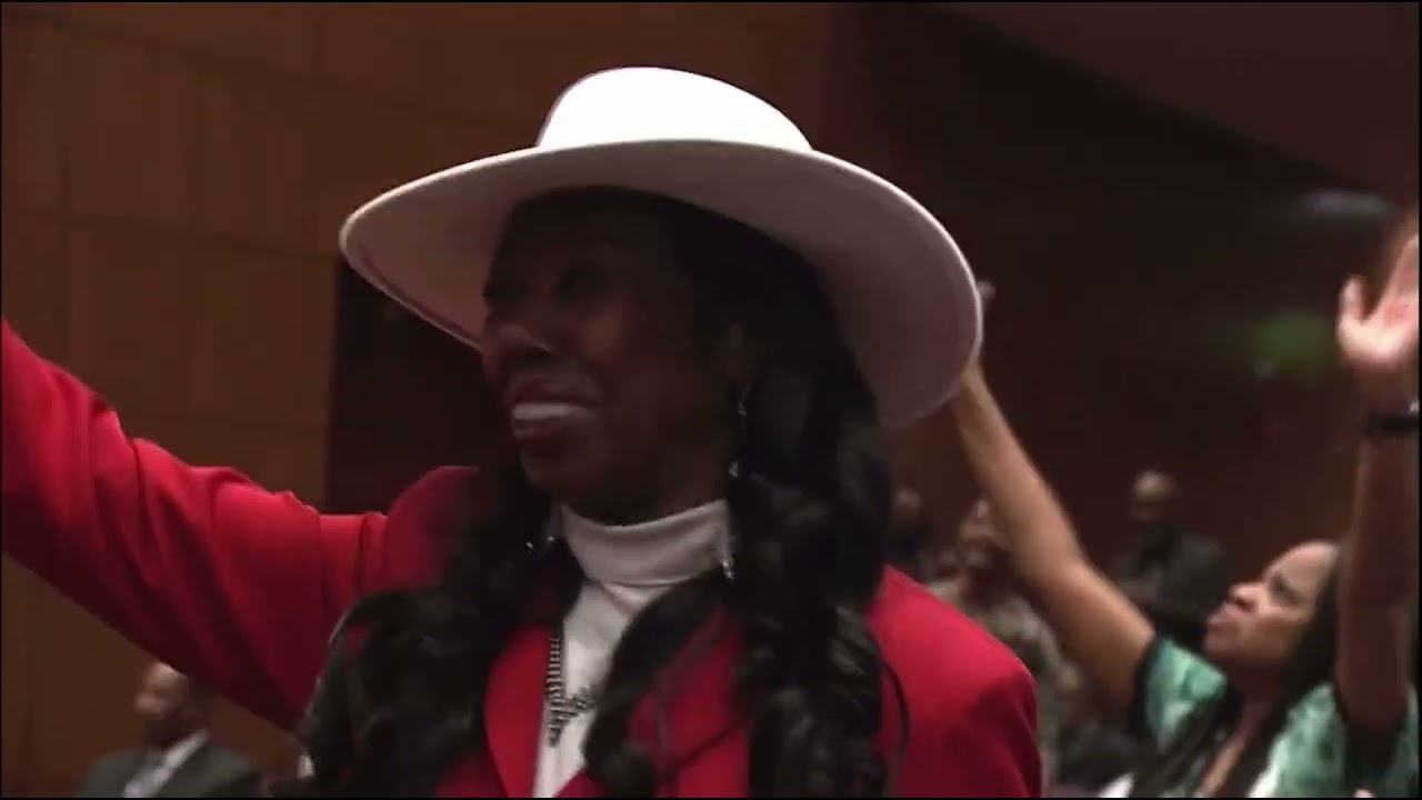David Daughtry sings Oh Lord We Praise Your Name at West Angeles COGIC 2024 🔥🔥