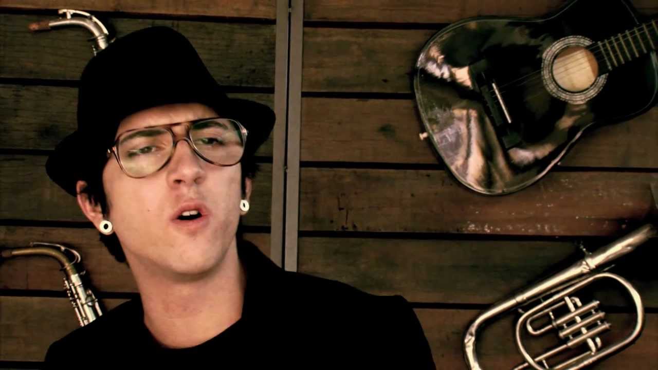 The Neves - Poema Bobo [Clipe oficial]