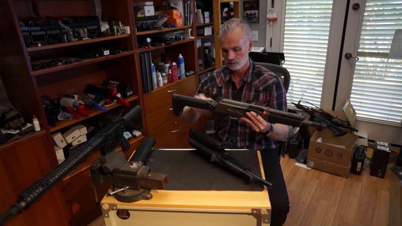 Saiga-12 vs. VEPR-12 Short-Barrel Shotguns
