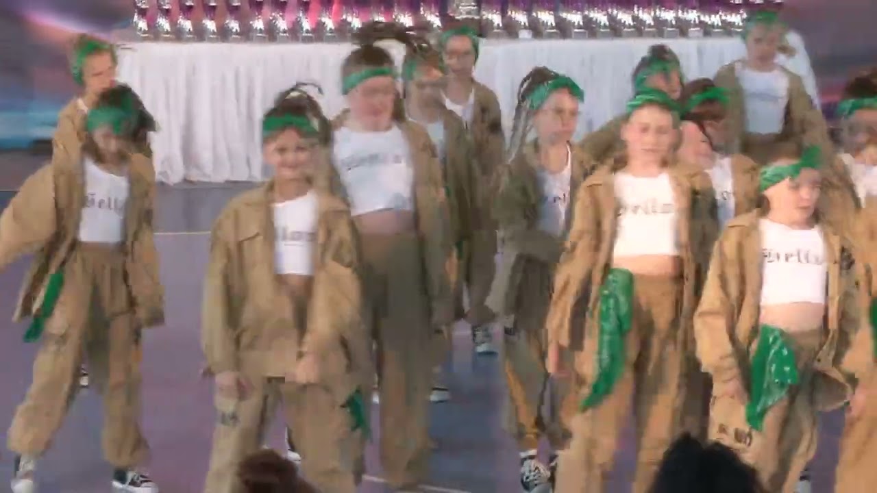 15 JUMPIKI - STUDIO TAŃCA JUMP SULECHÓW