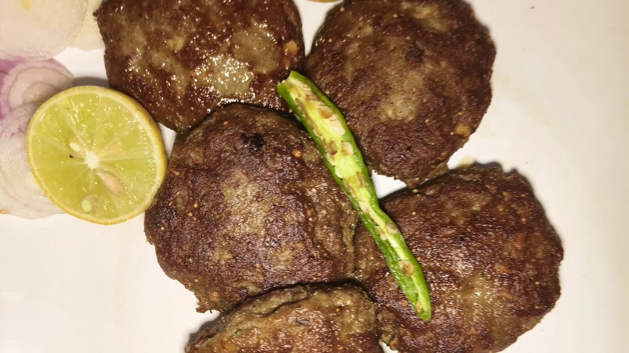“Kabab Ya Magic? 😱 | Lucknow Ke Mashhoor Tunday Kabab Ka Raaz”
