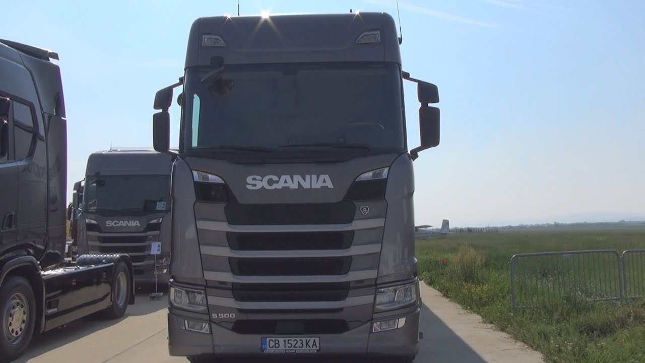 Scania S 500 A4x2LA CS 20 Highlline Tractor Truck (2017) Exterior and Interior