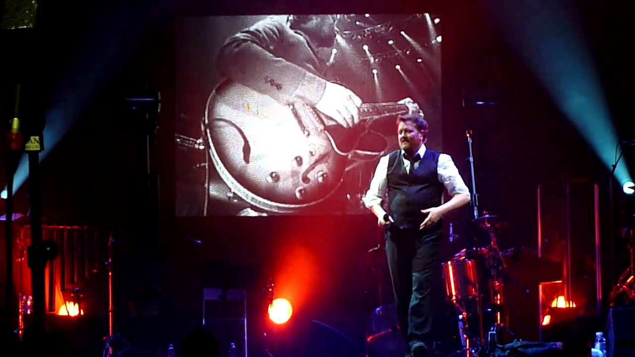 Elbow - With Love Live at Capital FM Arena, Nottingham 17-03-11