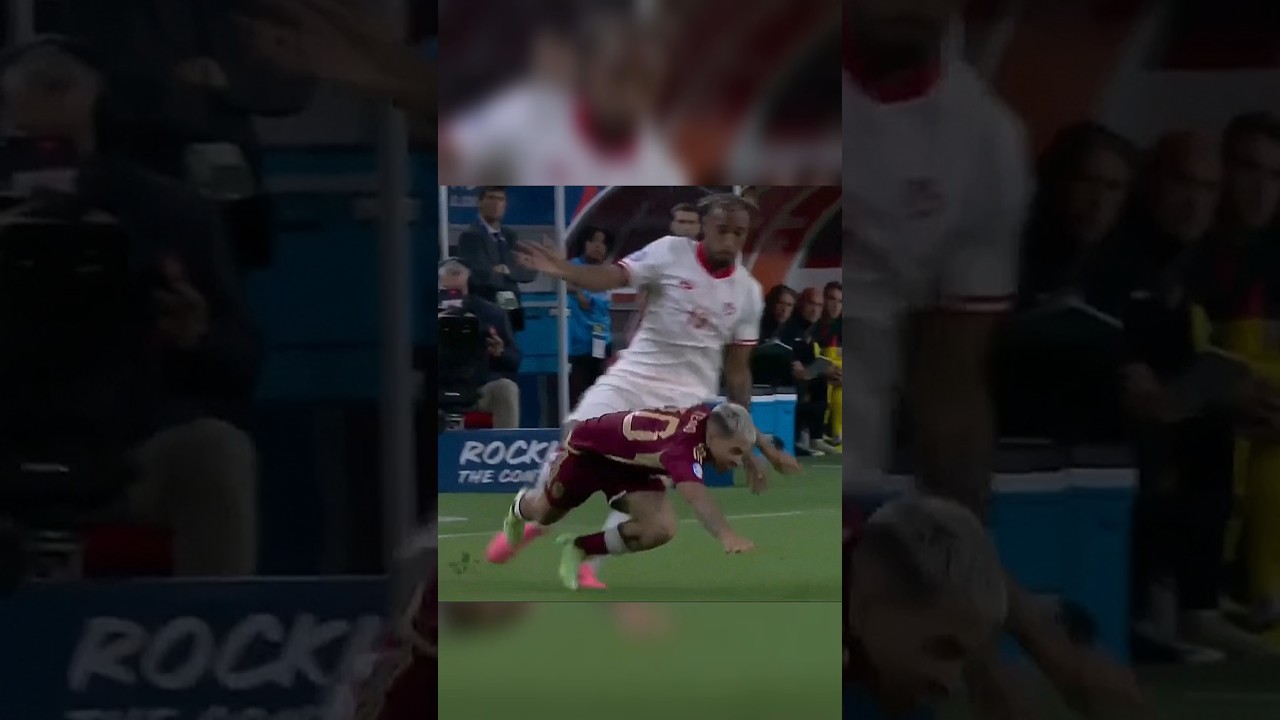 Soteldo vs Davies Copa America #soteldo #davies #copaamerica #football #shorts