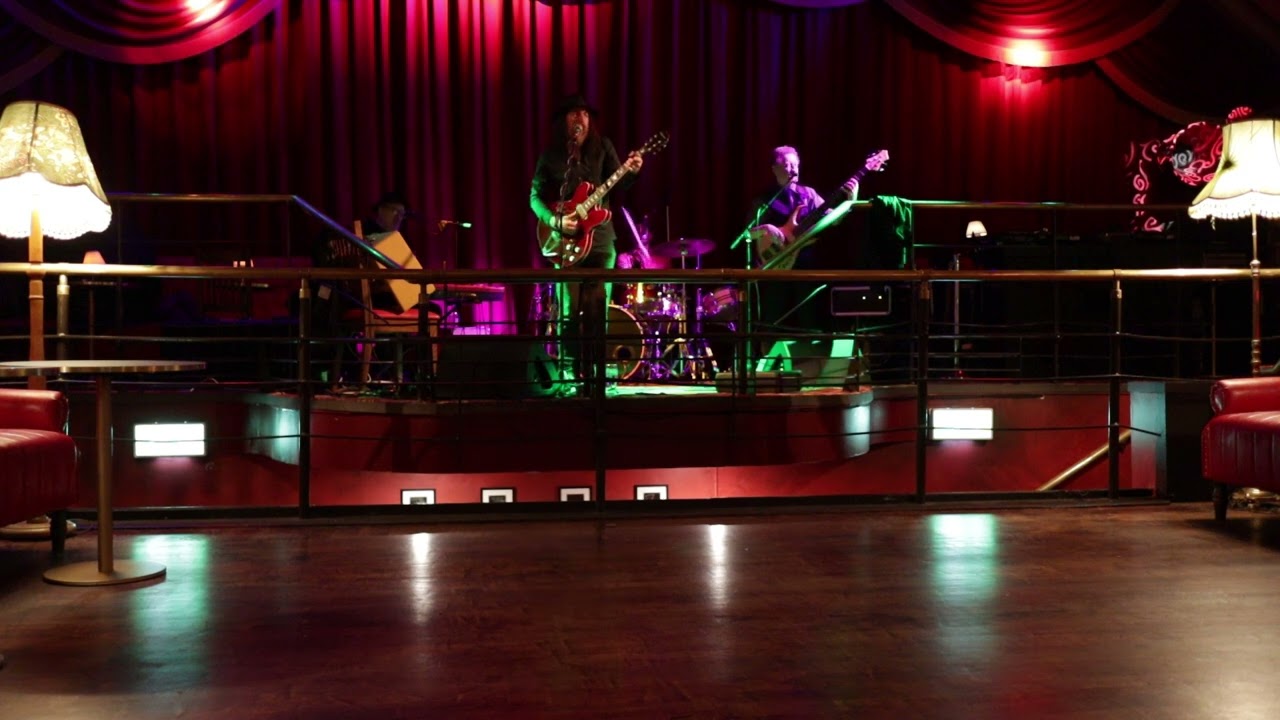 Stuart Wilde & the Birdmen, 