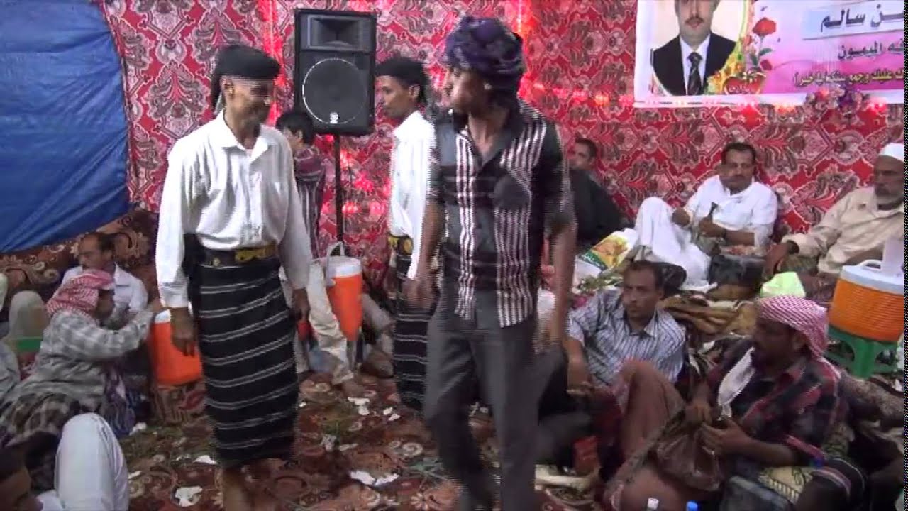 يحيى العمري (لا يصيح الطير الا من حنش) في عرس سليمان الجهمي