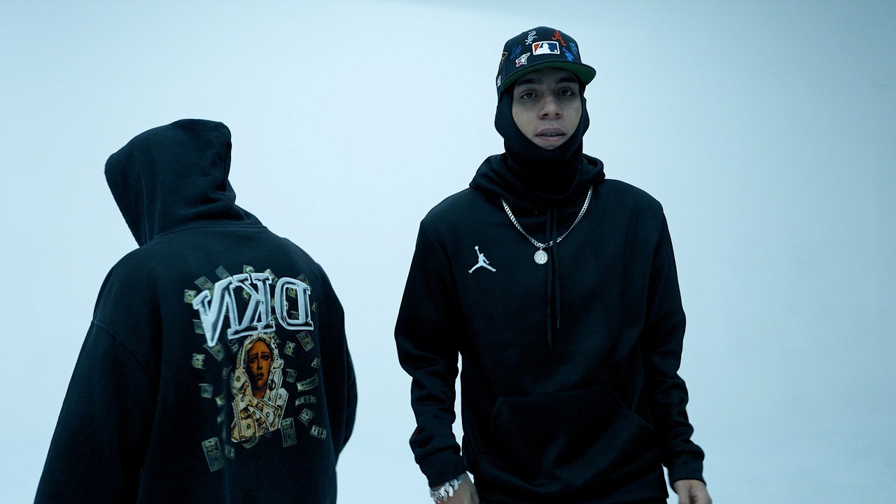 Adro x Chueko Real Street - En La Linea [Video Oficial]
