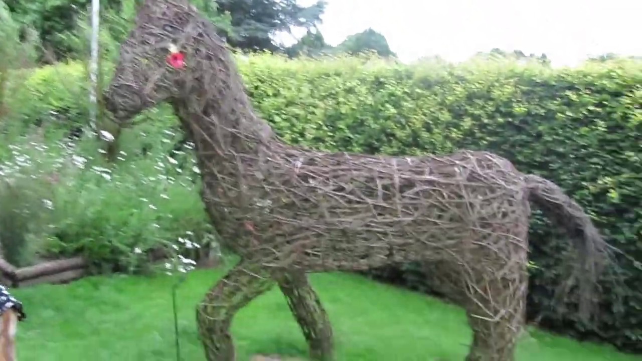 A walk round Market Bosworth & Drive through Ibstock.