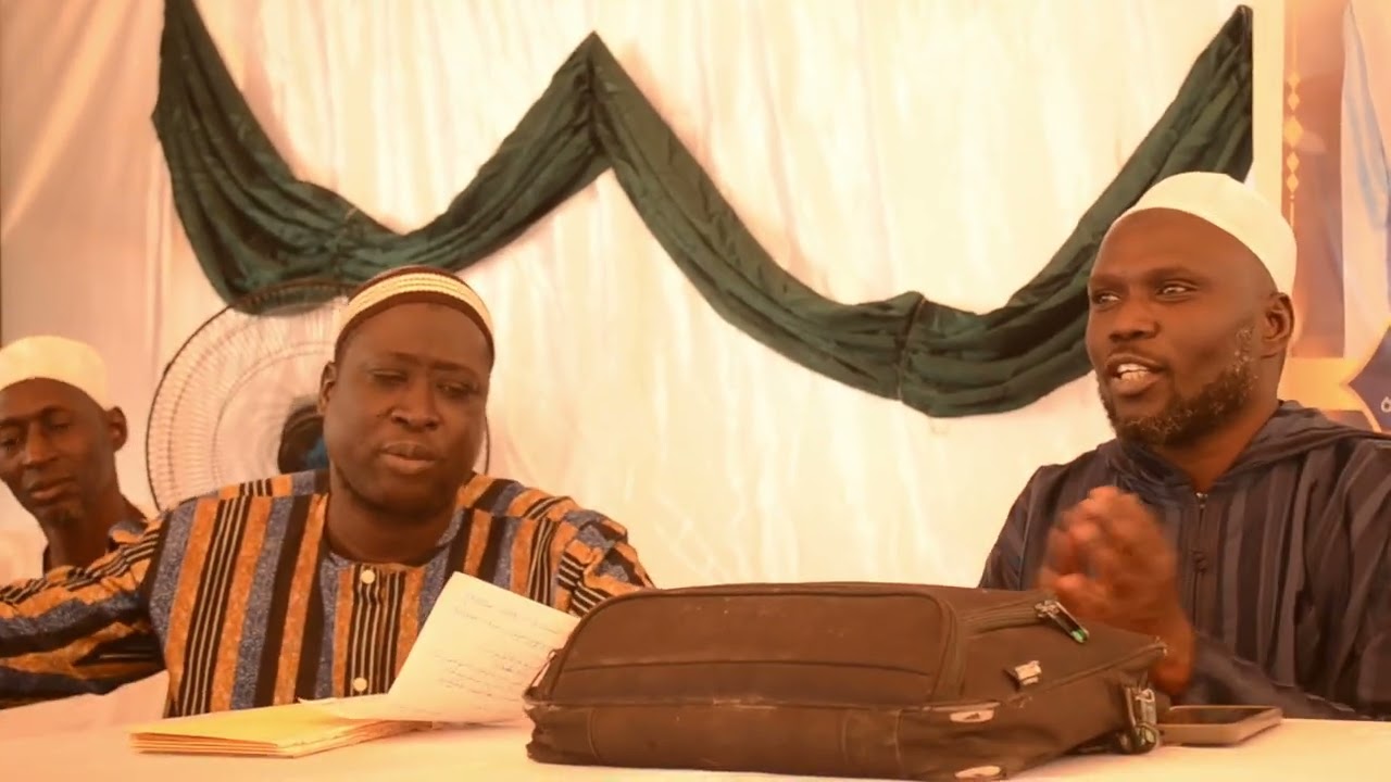 REMERCIMENT APRES LA CONFERENCE DE OUTAZ BABACAR TOP A KOUNGKOUDIANG