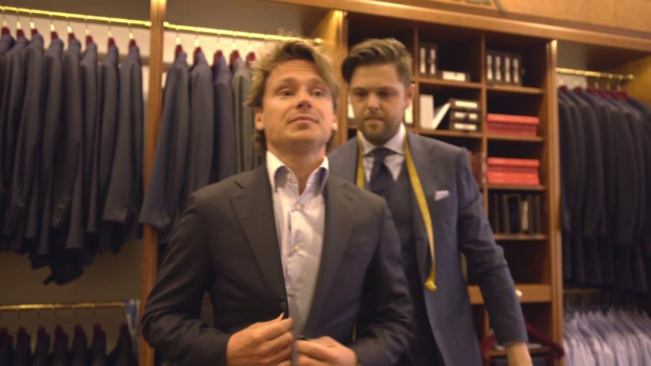 Oger meet Sander Schimmelpenninck een maatpak aan