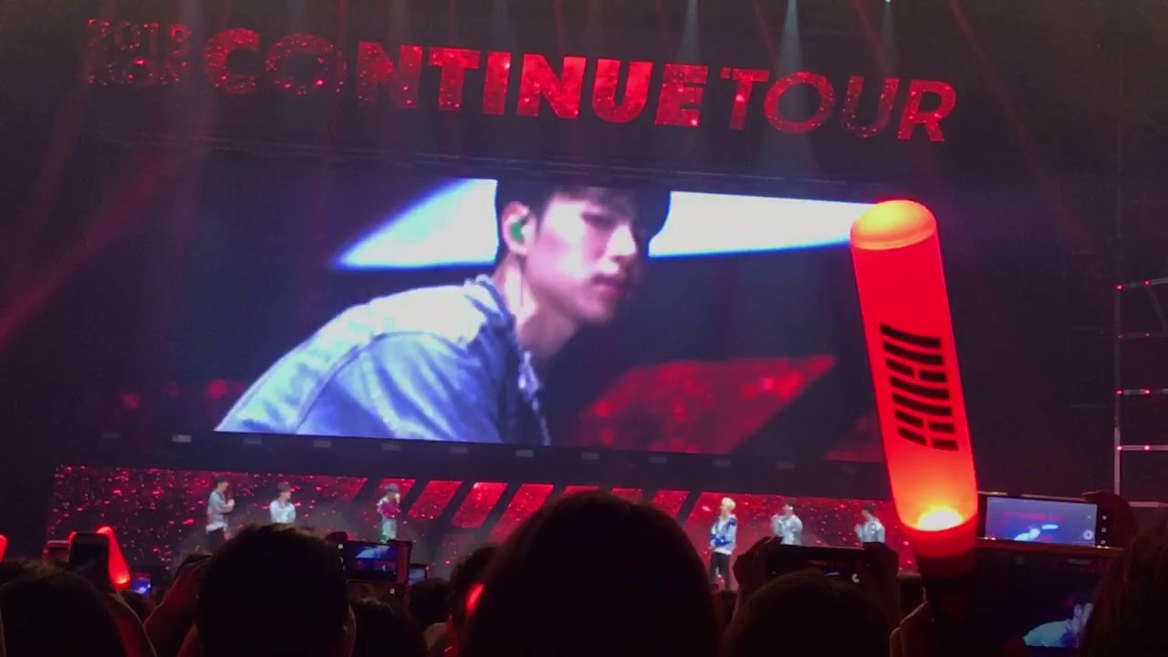180818 iKON TALK -2- (JUNHOE ABS, BOBJUN KISS) #iKONTINUEinSEOUL