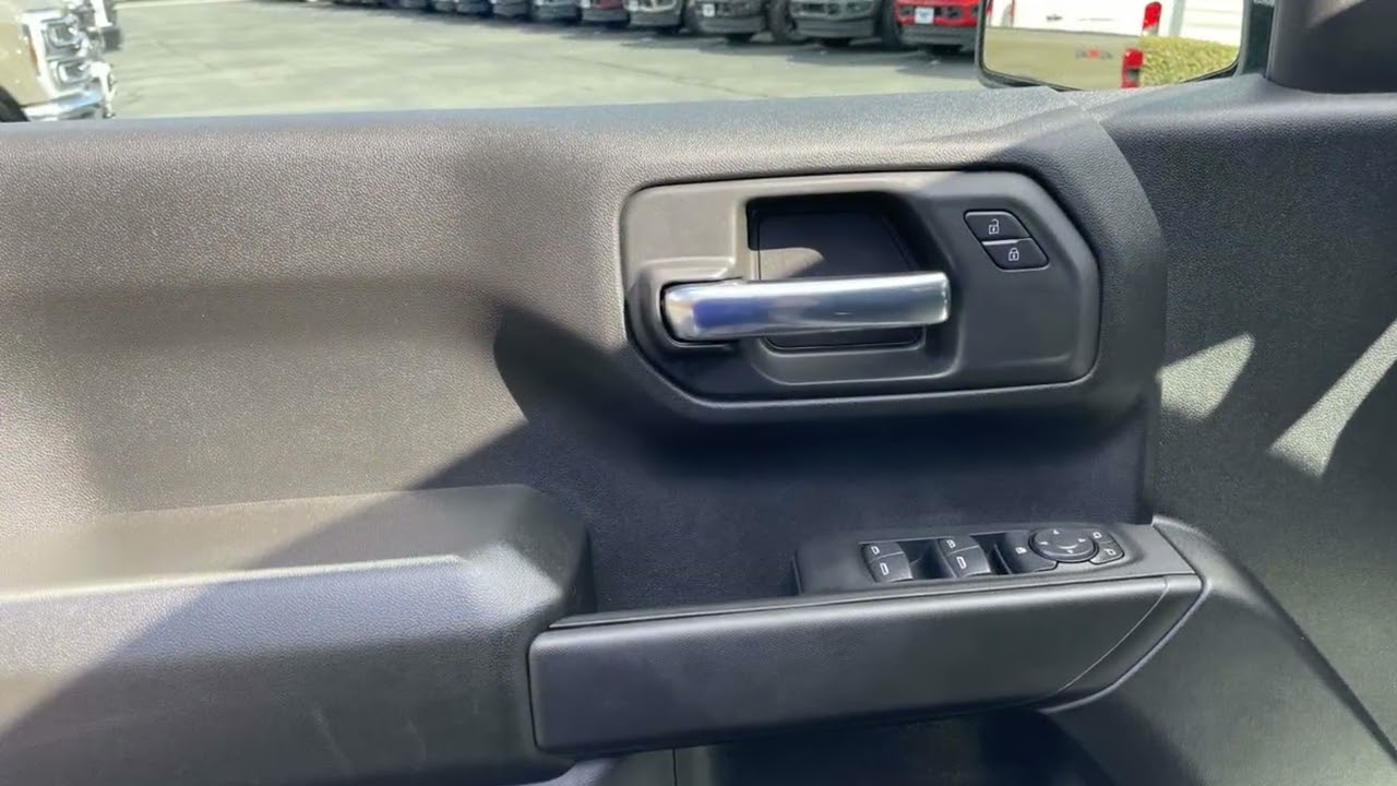 2026 Chevrolet Silverado 1500 Custom Trail Boss Huntersville, Lake Norman, North Charlotte