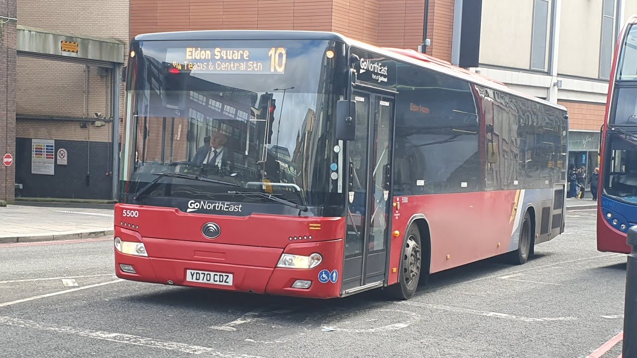 2 of my favourite buses in 1 video! 5500/YD70 CDZ On The 10 & 6812/MA75 CPO On The 21