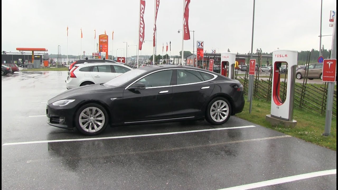 Driving Model S 90D facelift from Stockholm to Oslo