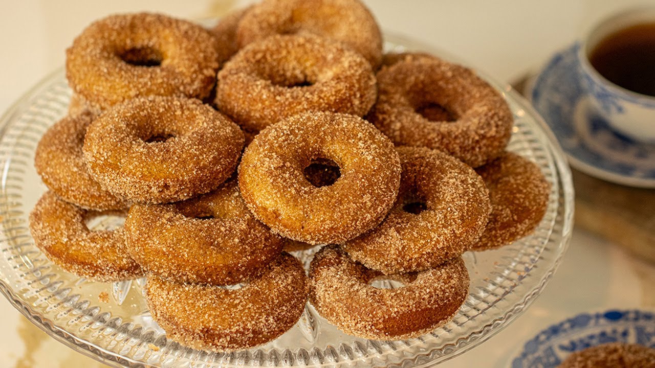 The BEST Baked Pumpkin Spice Donuts for Fall!