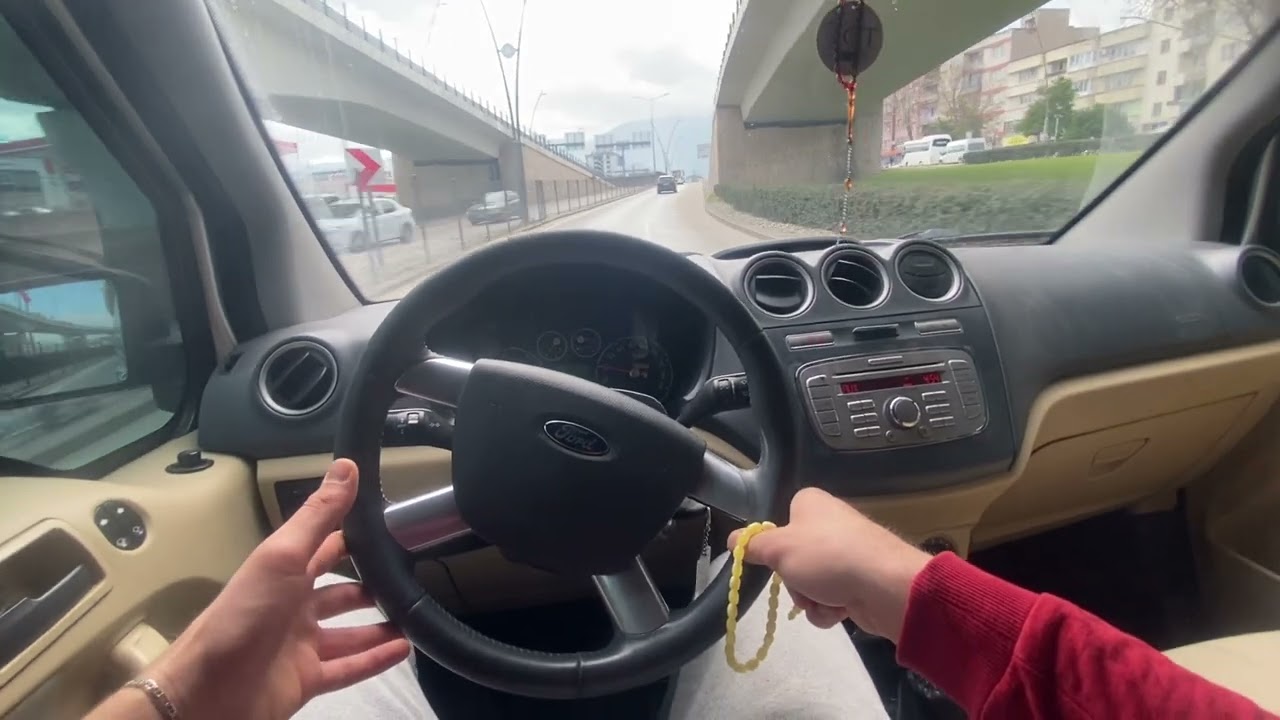 ARABA KAÇIRMA FORD TOURNEO CONNECT VOL-184 (PETROLE ARABA YIKAMAYA GİDİYORUZ)