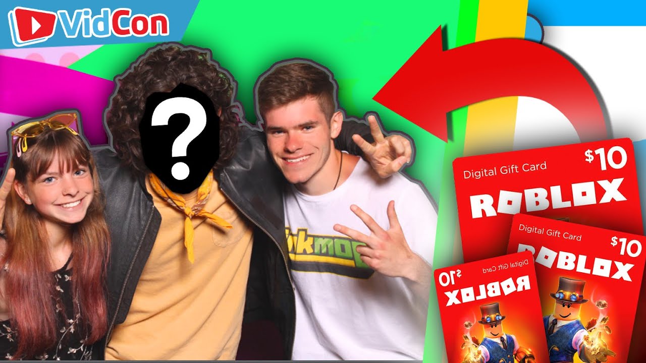 Donating ALL MY ROBUX to Fans At VIDCON!! - Linkmon99 IRL #18