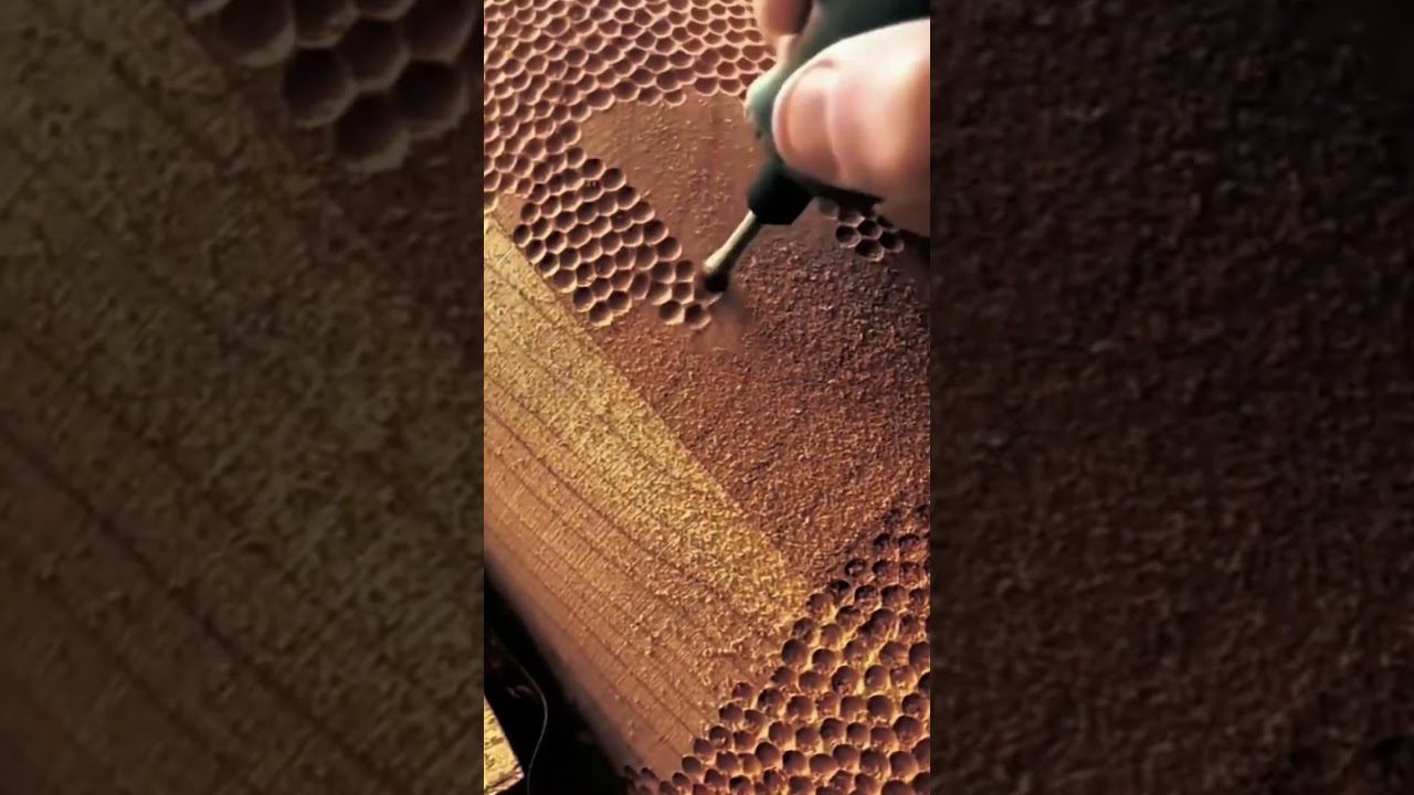 Engraving Honeycomb Patterns With Rotary Tools For Artistic And Professional Wood Finishes