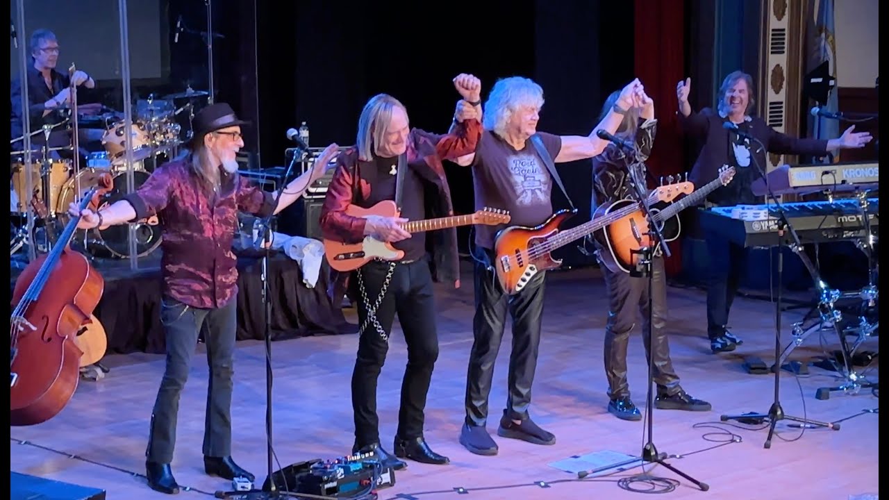 NEW! Moody Blues' John Lodge 